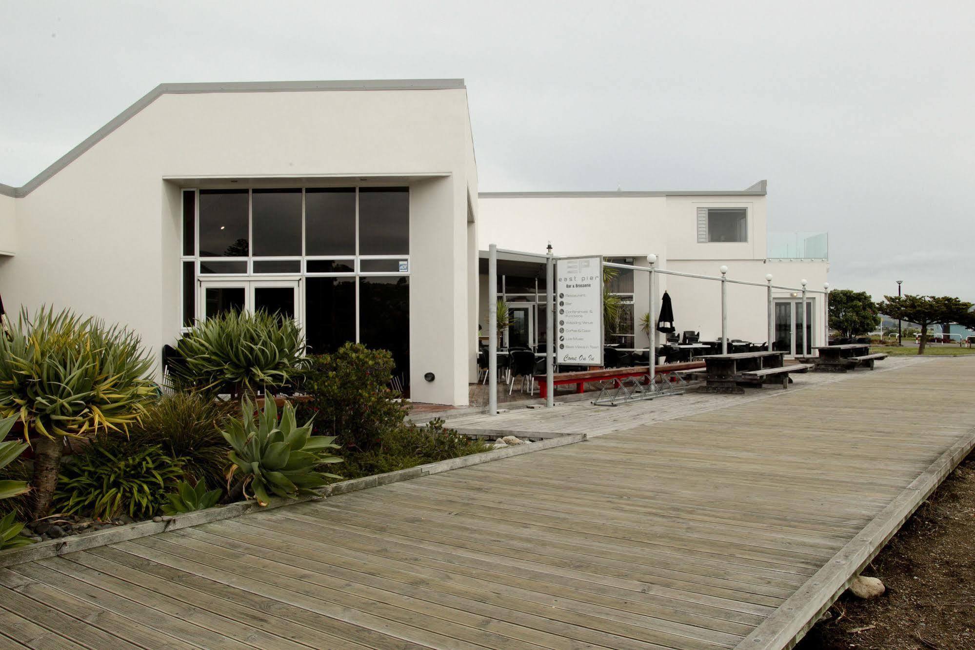 East Pier Hotel Napier Exterior foto